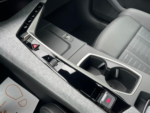 PEUGEOT 3008 3008 HYBRIDE BLANC-014.jpg